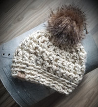 Load image into Gallery viewer, FOSSIL AJ BEANIE